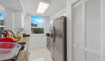 19501 W Country Club Dr 309, Aventura, FL 33180