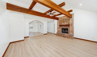 107 Ashley St, Alvord, TX 76225