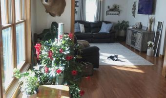 313 E 3rd St, Arthur, IA 51431