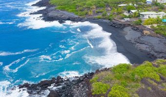 87-3205 Guava Rd, Captain Cook, HI 96704