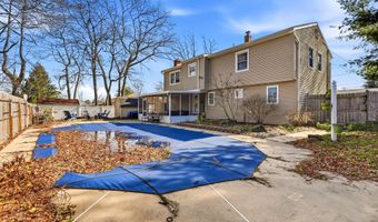1016 Longboat Ave, Beachwood, NJ 08722