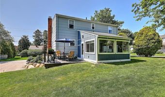 56 King Philip Rd, Narragansett, RI 02882