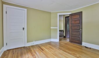 108 Ponemah Rd, Amherst, NH 03031