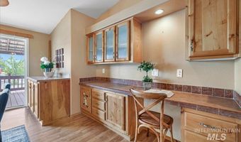 4240 N 1400 E, Buhl, ID 83316