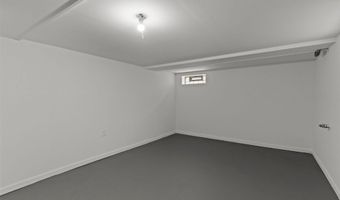 2425 AVONDALE Ave, Abington, PA 19001