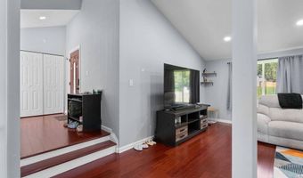 15811 Perkins Ln, Bowie, MD 20716