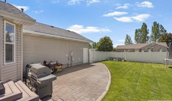 3840 Summerwood Ln, Ammon, ID 83406