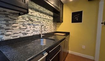 1736 N RHODES St 5-290, Arlington, VA 22201