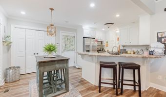 106 Westlake Cir, Americus, GA 31709