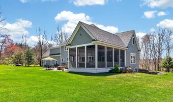 15 Hubbard Ln, Bolton, MA 01740