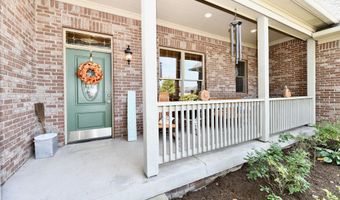 355 Connecticut Cir, Indianapolis, IN 46217