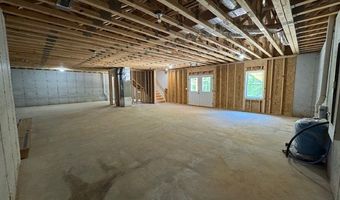 2350 Spring Grove Rd, Appomattox, VA 24593