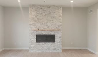 404 Chad Trl, Arlington, WI 53911