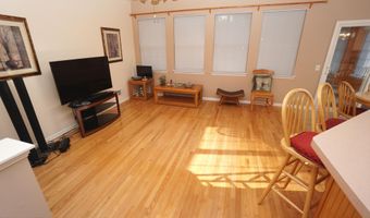 20 Turtle Crk 20, Barnegat, NJ 08005