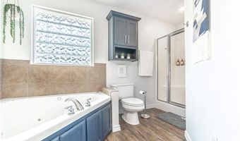1 Preston Ln, Bella Vista, AR 72714