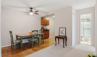 4600 S FOUR MILE RUN Dr 207, Arlington, VA 22204