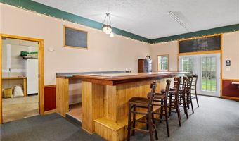 12488 Baumhart Rd, Amherst, OH 44001