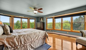 79 Apple Blossom Rd, Barre, VT 05641