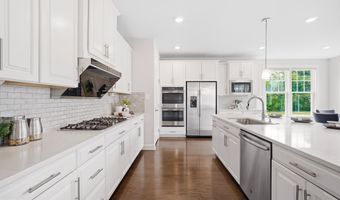 23421 BALD CYPRESS Ln, Aldie, VA 20105