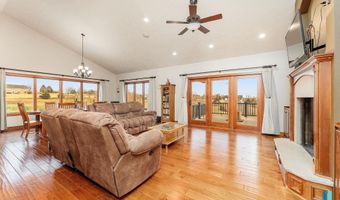 435 N Chestnut Blvd, Brandon, SD 57005