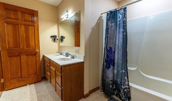154 BISHOP Cir, Albrightsville, PA 18210