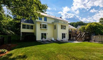 56 Larkspur Ln, Bristol, CT 06010