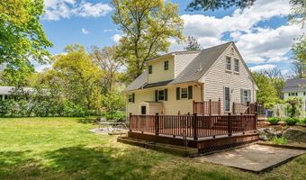 34 Oakhill Ave, Attleboro, MA 02703