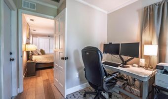 830 OAK St, Orlando, FL 32804