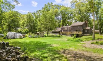695 Brewster St, Coventry, CT 06238