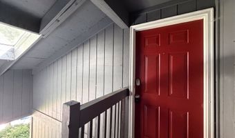 650 SW Meadow Dr 209, Beaverton, OR 97006