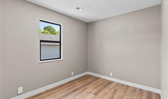1130 Mann Ave, Austin, IN 47102