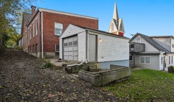 109 5th St, Aurora, IN 47001