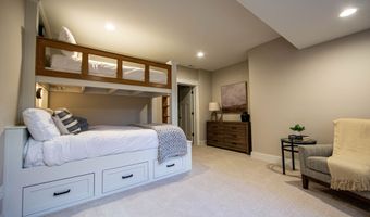 3899 Chapel Hill Ct, Bargersville, IN 46106