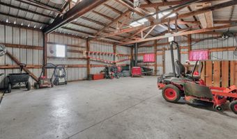 8462 Perrill Rd, Ashville, OH 43103