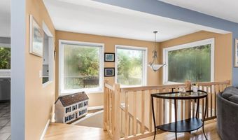 1203 Old Bridge Ln 1203, Bellingham, MA 02019
