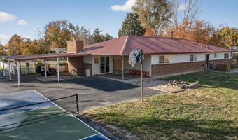 1110 Ranchero Rd, Bosque Farms, NM 87068