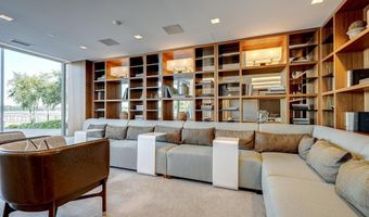 310 STRAND St 304, Alexandria, VA 22314