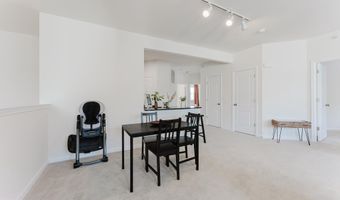 24588 BYRNE MEADOW Sq 302, Aldie, VA 20105