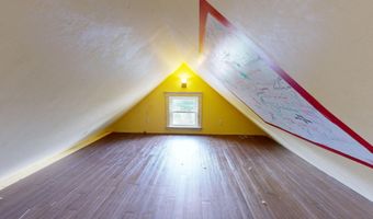 184 Whitney St, Auburn, ME 04210