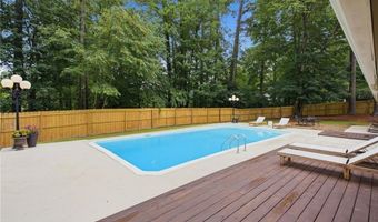 250 Rhine Dr, Alpharetta, GA 30022