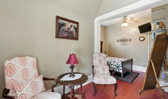 513 S Wayne St, Angola, IN 46703