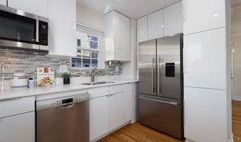2000 S LANGLEY St, Arlington, VA 22204