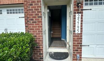 25795 CLAIRMONT MANOR Sq, Aldie, VA 20105