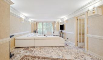 5101 RIVER Rd 715, Bethesda, MD 20816