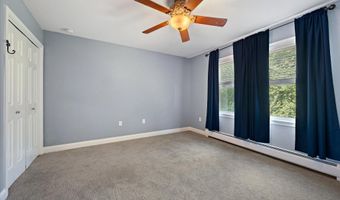 54 Trillium Trl, Bangor, ME 04401