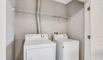 22616 WELBORNE MANOR Sq, Ashburn, VA 20148