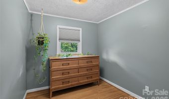 17 Azalea Rd, Arden, NC 28704