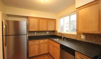 1901 N QUEBEC St N Upper Unit, Arlington, VA 22207