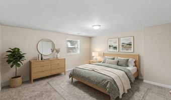 1704 S Highland Ave, Arlington Heights, IL 60005