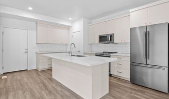 1046 W ALBION Mdw, Bluffdale, UT 84065